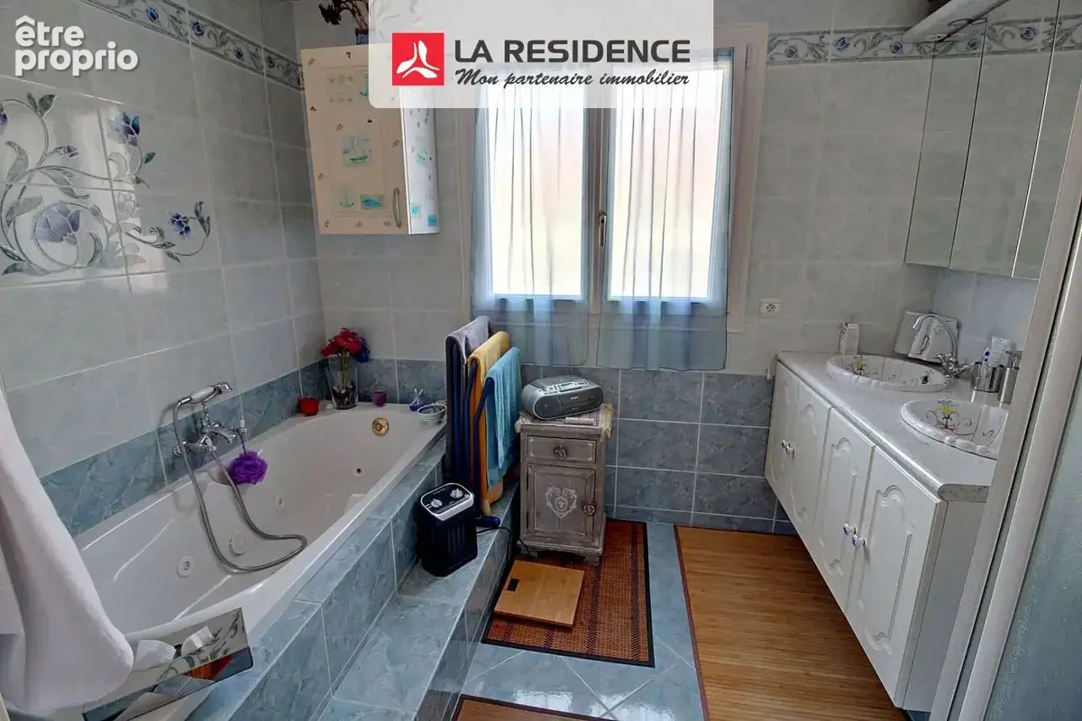 Maison 7 pièces 130 m² à vendre à Vaux-Sur-Seine (78740) - photo 8