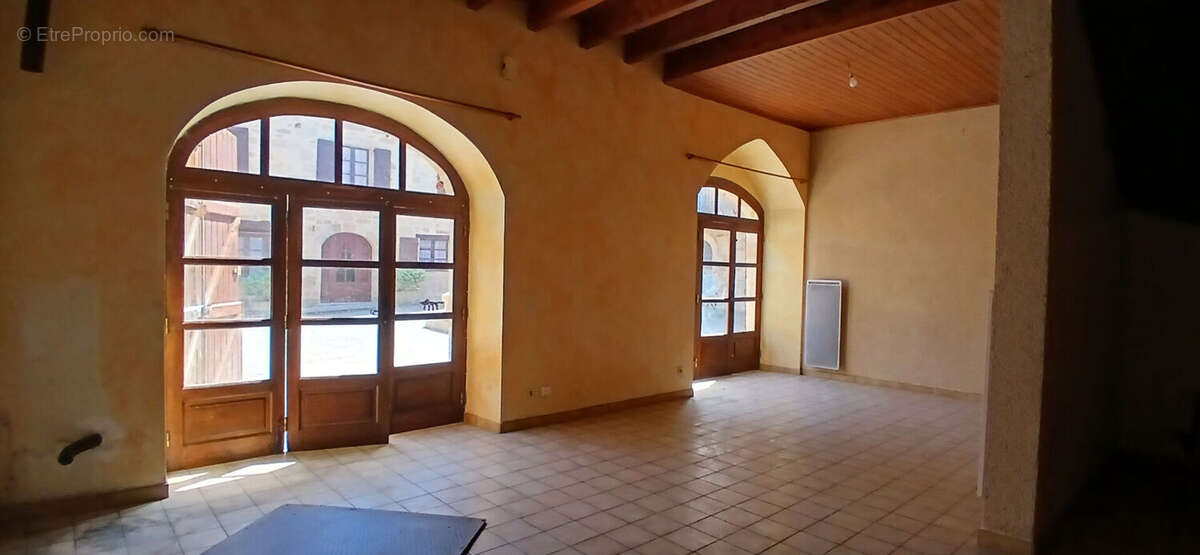 Appartement à FONS