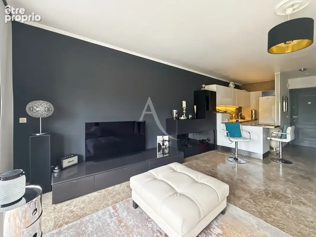 Appartement à LE CANNET