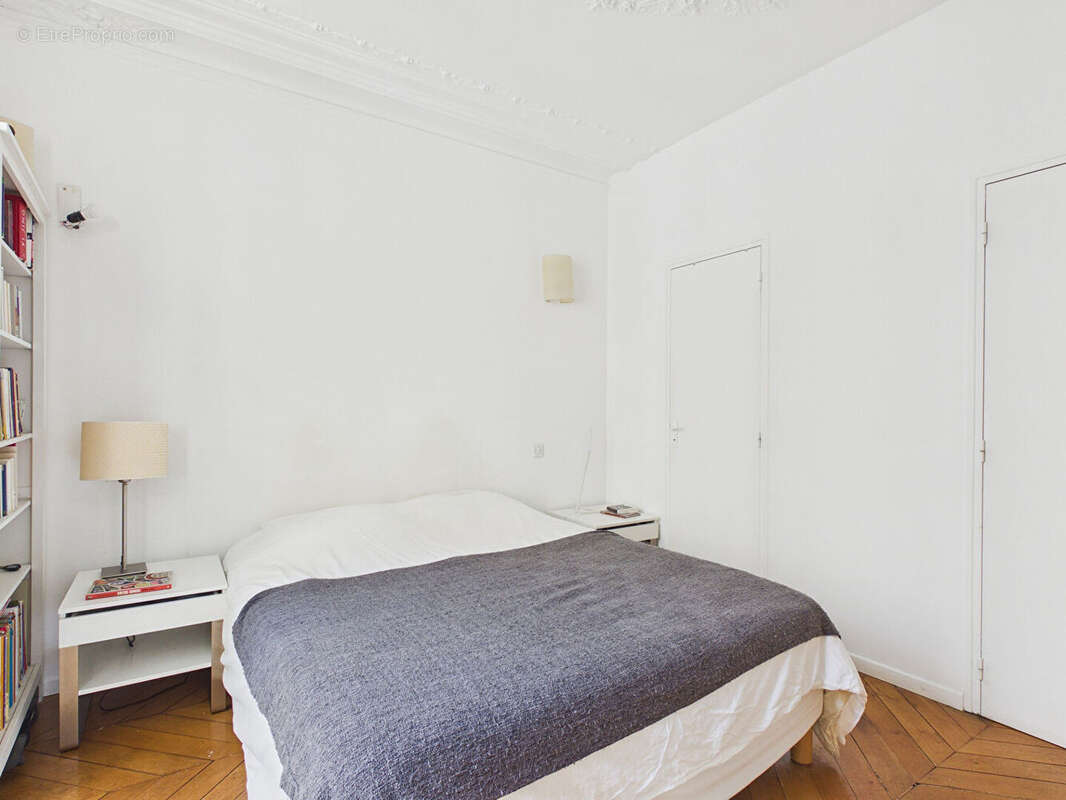 Appartement à PARIS-9E