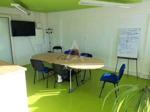 Commerce à TEMPLEMARS