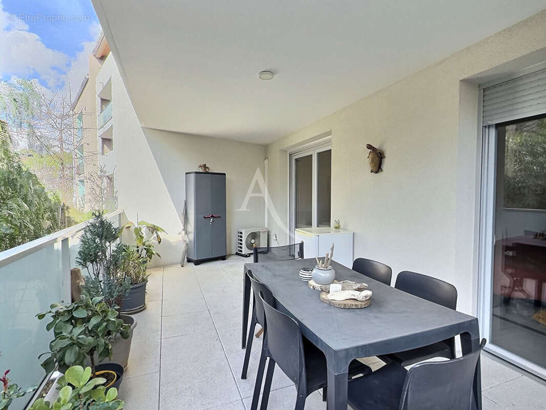 Appartement à MARSEILLE-11E