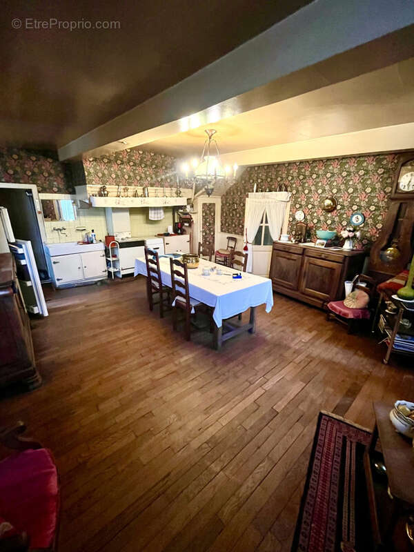 Maison à ROCHECHOUART