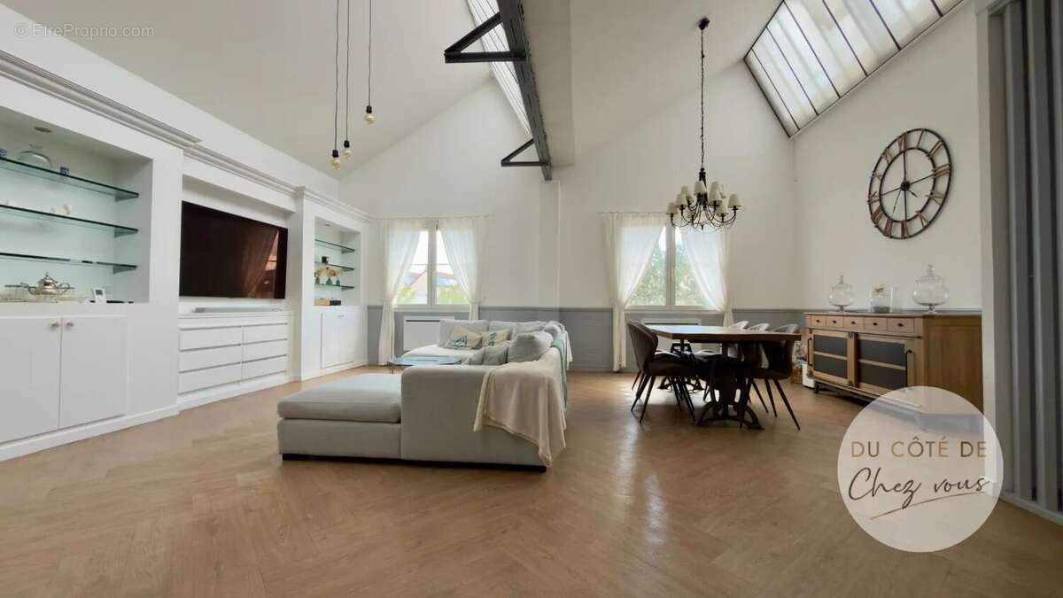 Loft type 6 de 186 m2 secteur paix a troyes - photo 3