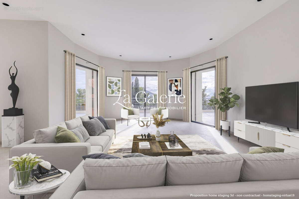 Maison à CARQUEIRANNE