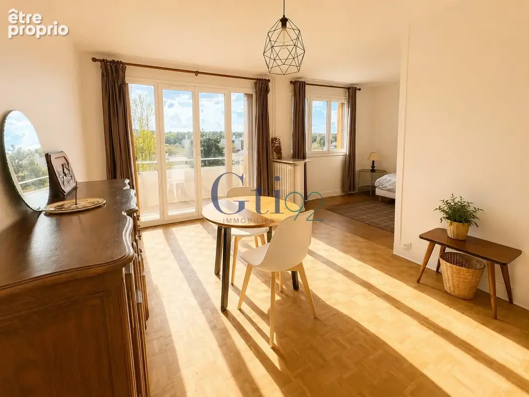 Photo Appartement à Clamart au prix de 289 500€
