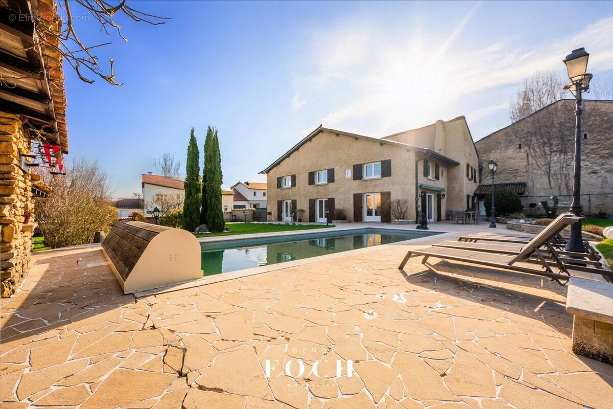 Maison à GONDREVILLE