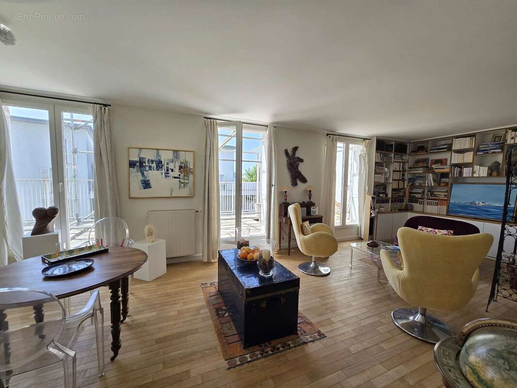 Appartement à BORDEAUX