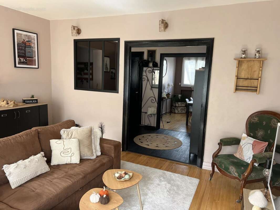 Très bel appartement place Foch - photo 6
