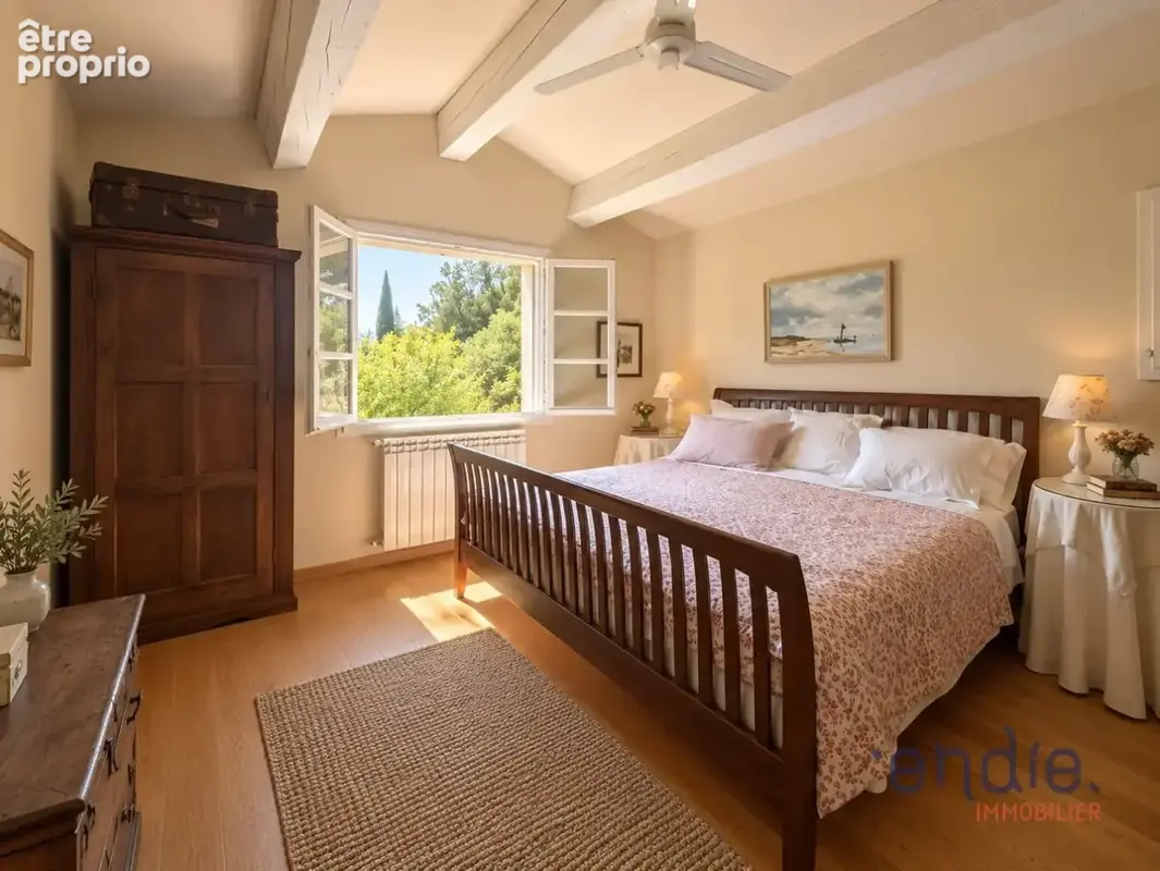 Flayosc - Propriété de charme, 5 chambres, piscine, dépendances - Vue panoramique. - photo 12