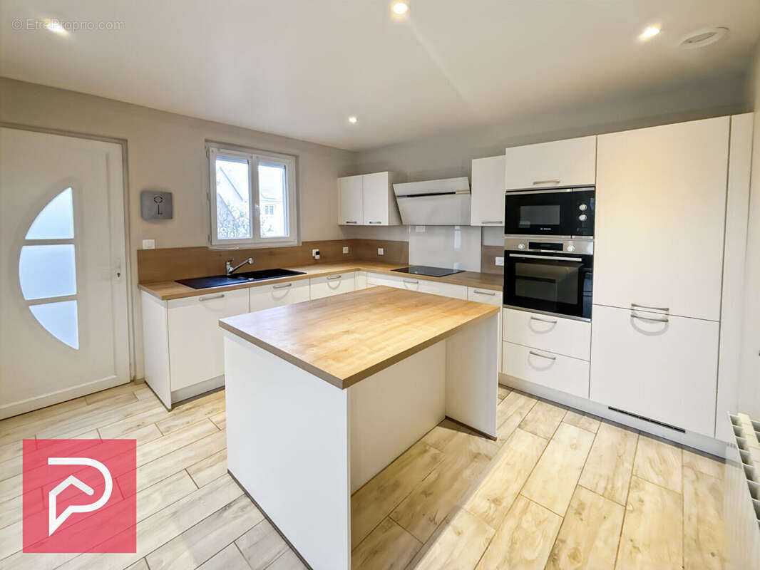 Maison à BEAUMONT-LE-ROGER