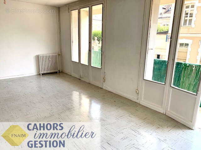 Appartement à CAHORS