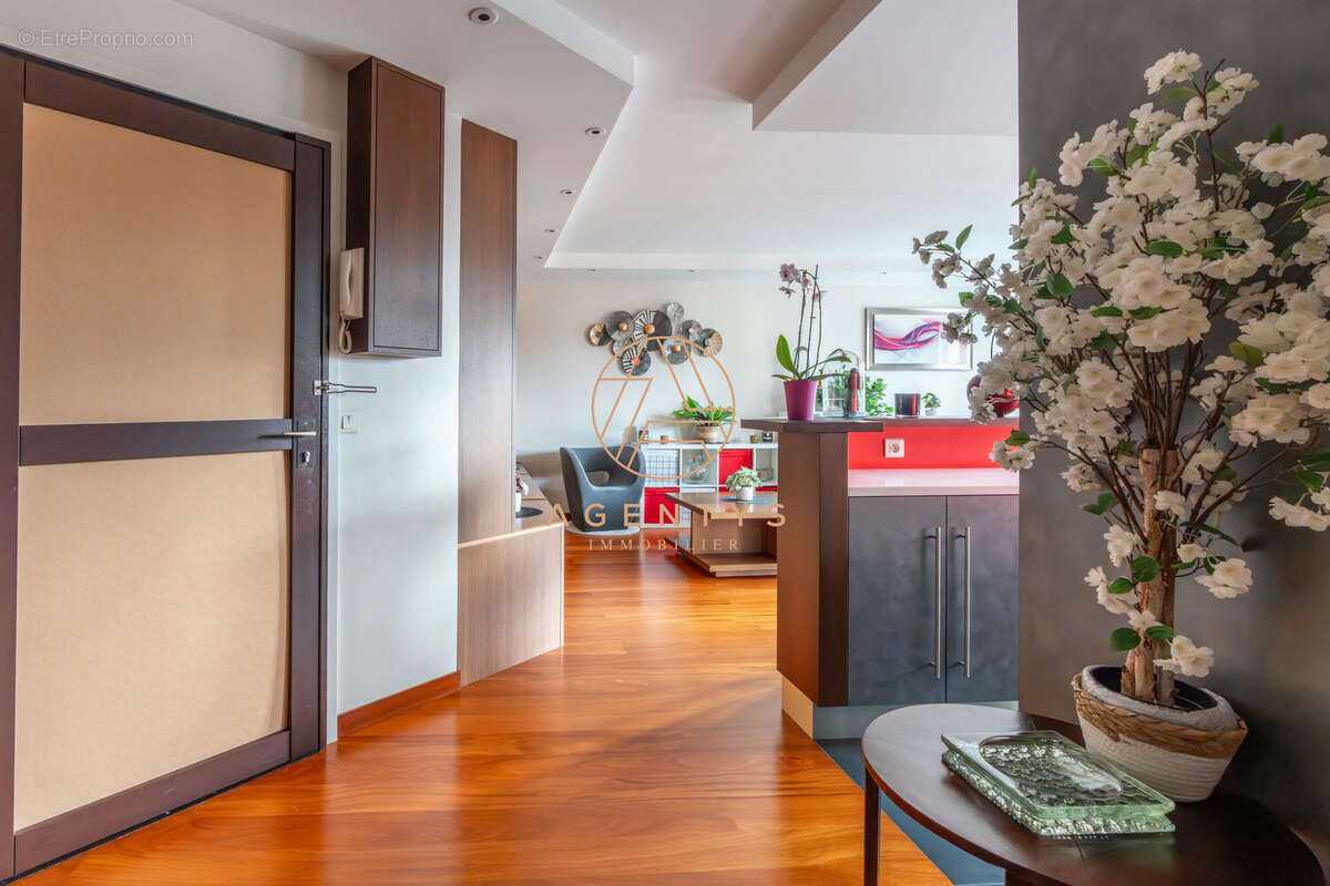Appartement à LE PERREUX-SUR-MARNE
