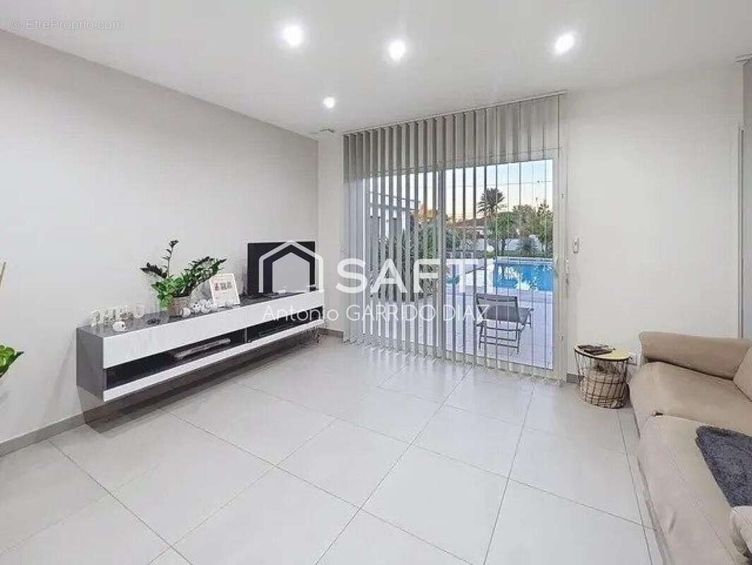 Photo 7 - Maison à VILLEMADE