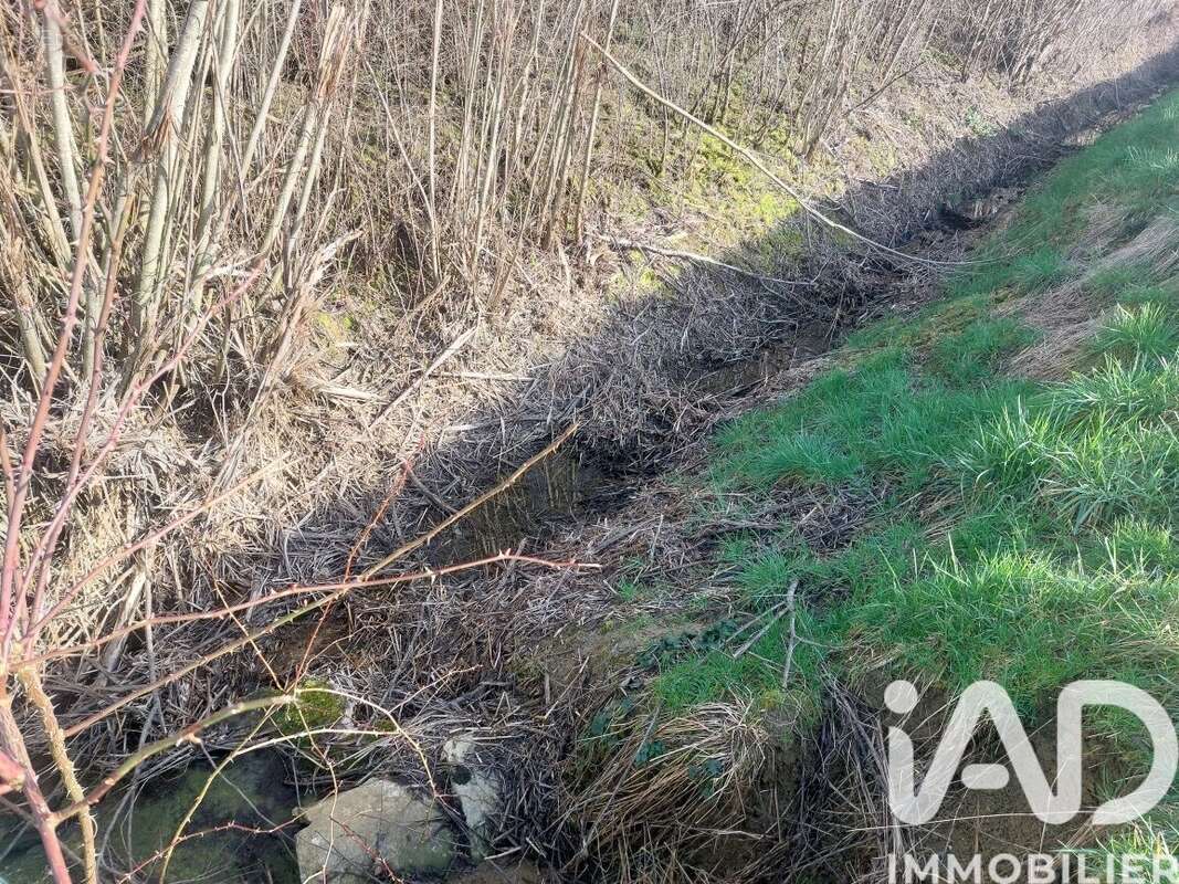 Photo 6 - Terrain à ETAIN