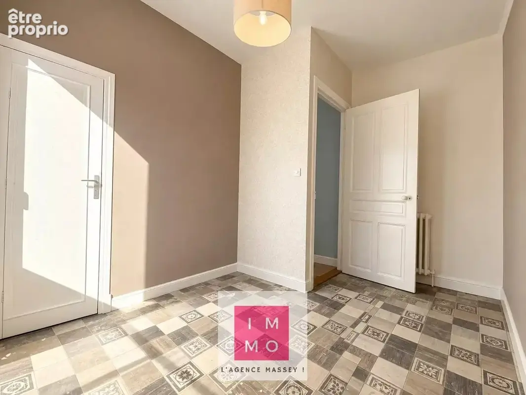 Maison de caractère aux beaux volumes – 143 m² – Lourdes - photo 21