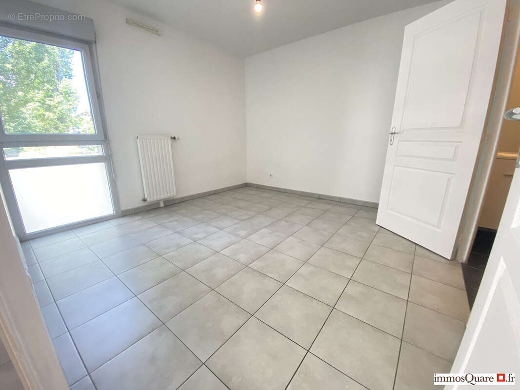 Appartement à BRON