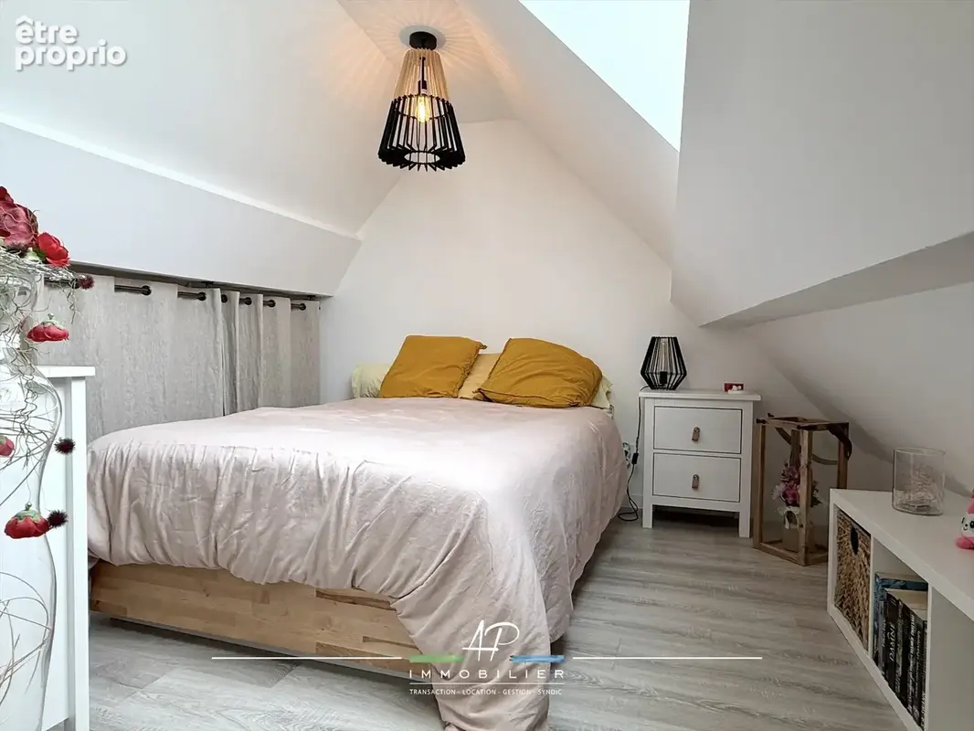 RUFFEY-LÈS-ECHIREY   Appartement T3 rénové avec balcon et garage - photo 12