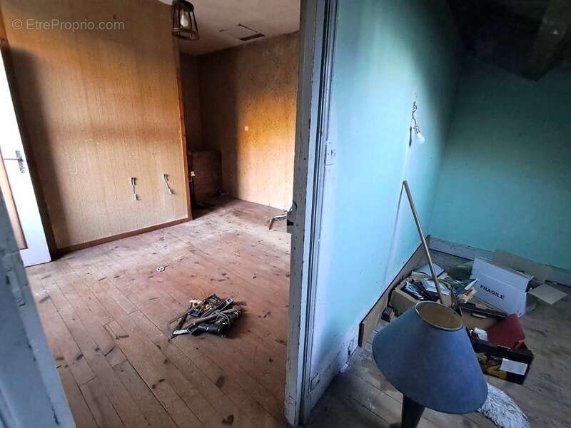 Maison à SARRANCOLIN