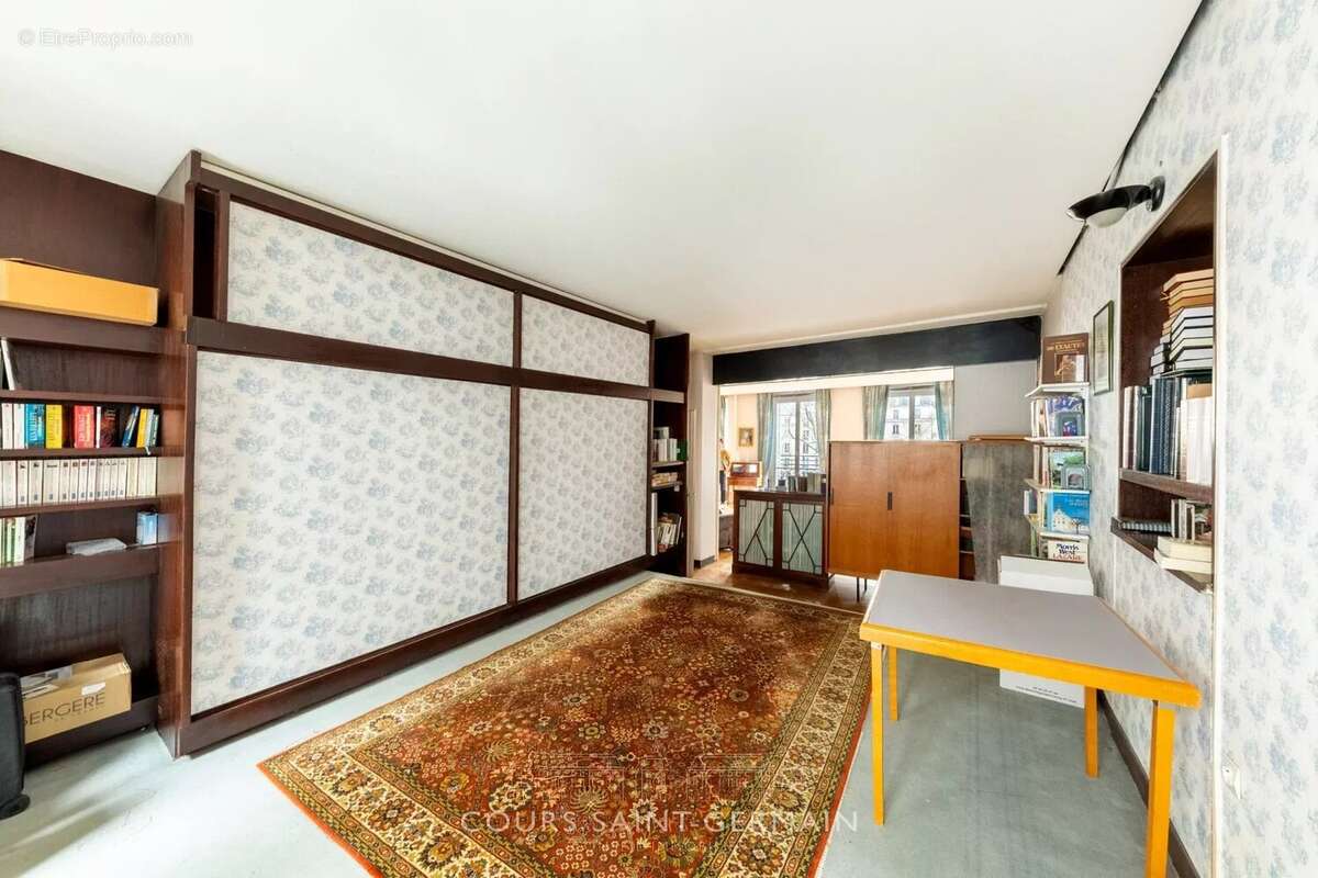 Appartement à PARIS-4E