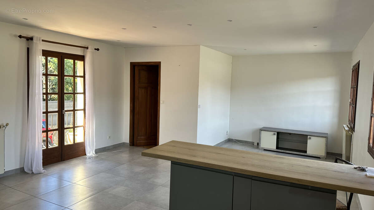 Maison à LE BOUSQUET-D'ORB