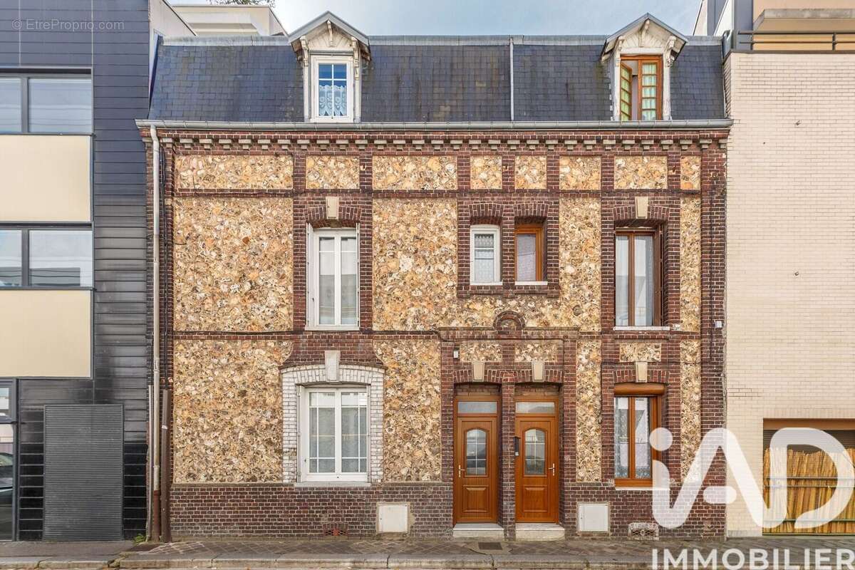 Maison 97 m² à Rouen  - photo 2
