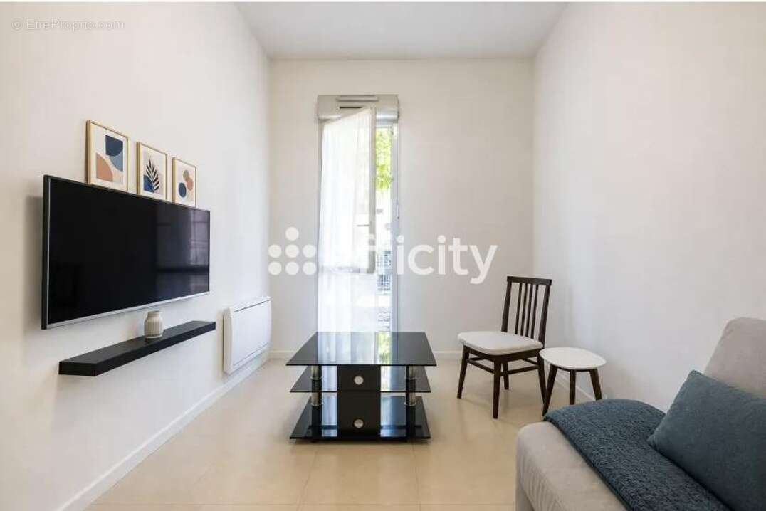 Appartement à ROSNY-SOUS-BOIS