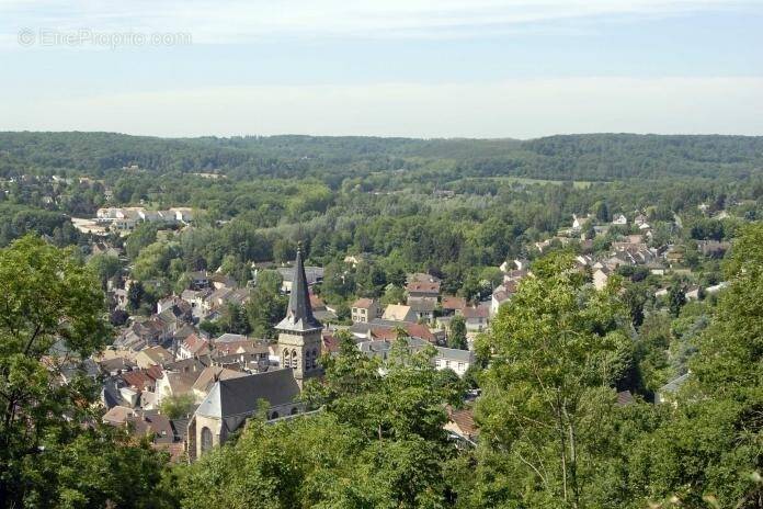 Terrain à PECQUEUSE