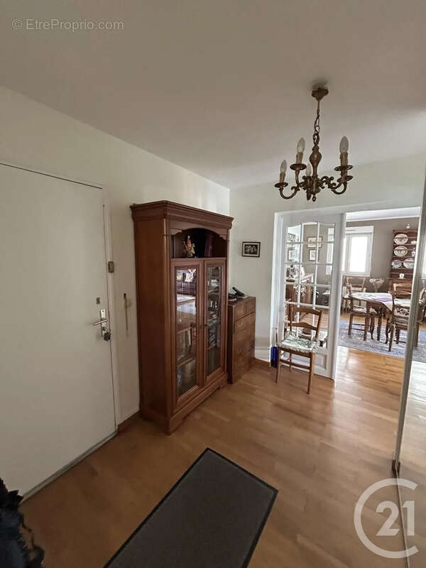Appartement à AVON