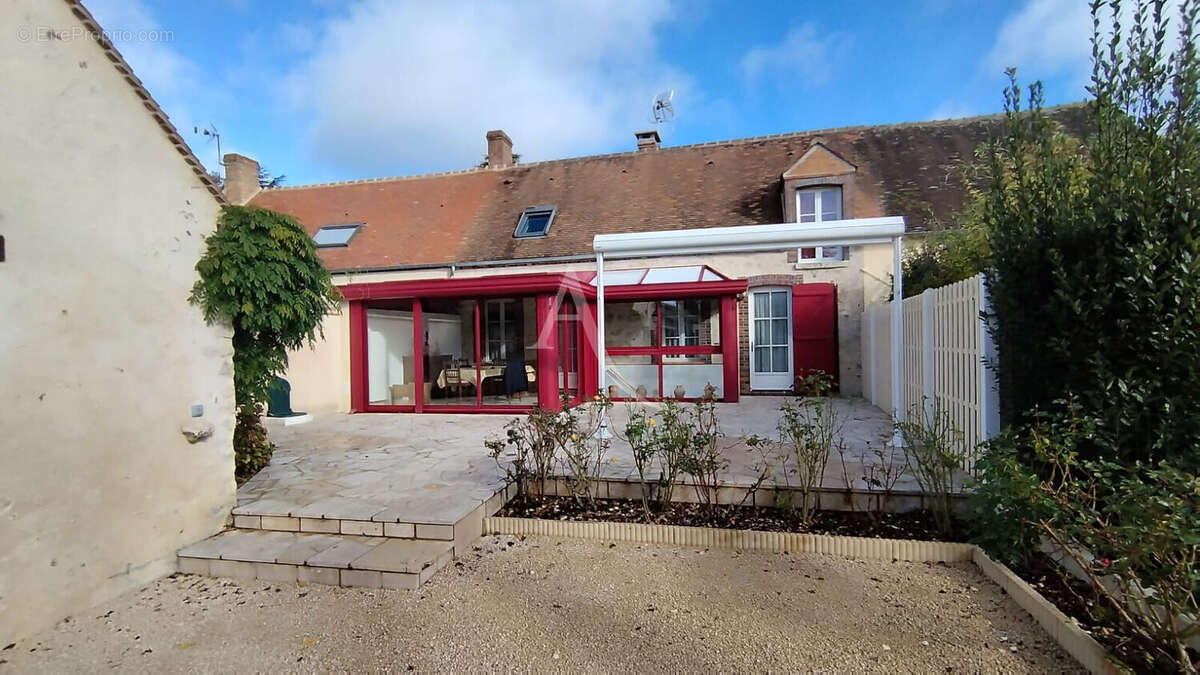 Maison à CHEVANNES