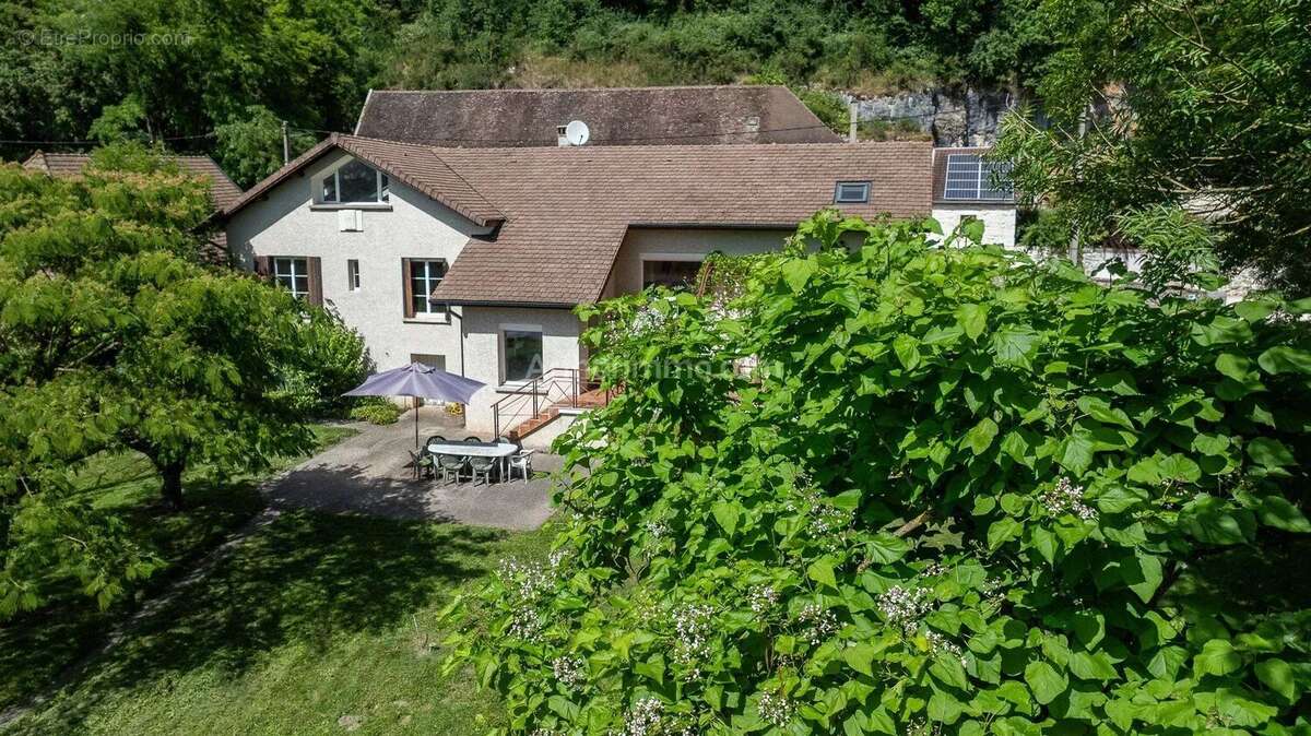 Maison à SAINT-BENOIT
