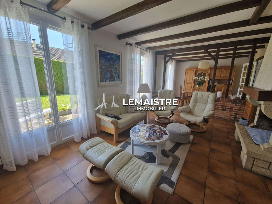 Maison - 10 minutes St-Romain  - 153 m² - 3 chambres - 3 garages - photo 4
