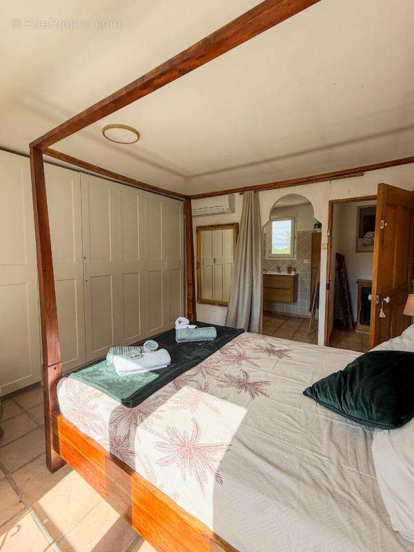 Maison à ALTHEN-DES-PALUDS