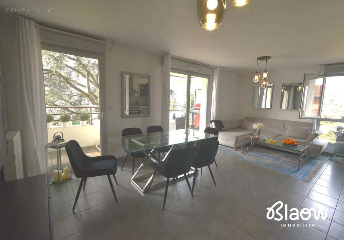 Appartement à DECINES-CHARPIEU