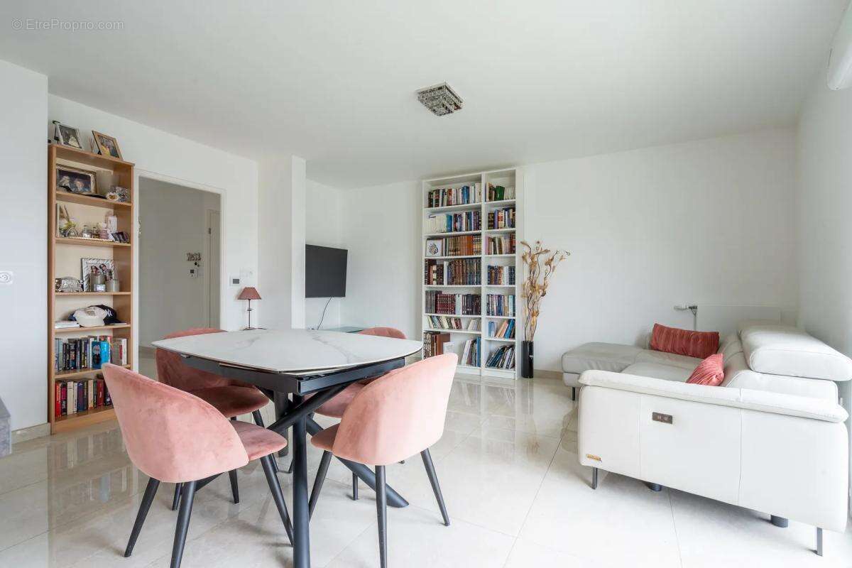 Appartement à NOISY-LE-SEC