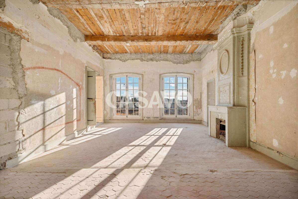 Appartement à LAMBESC