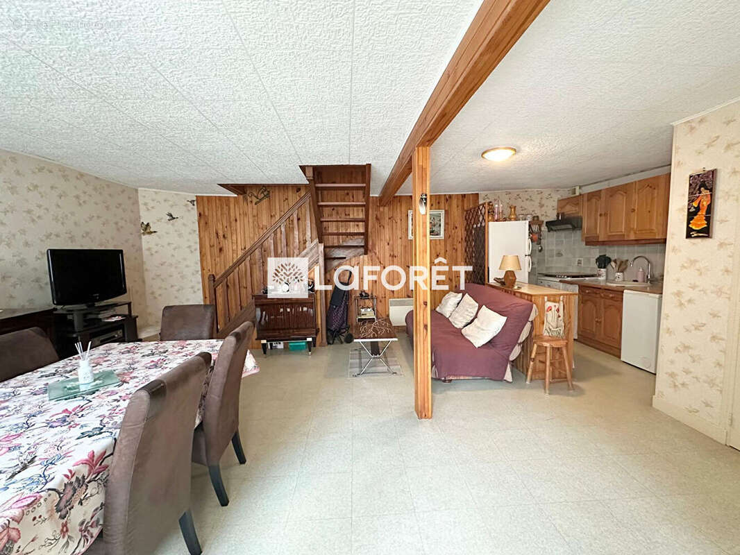 Appartement à LUC-SUR-MER