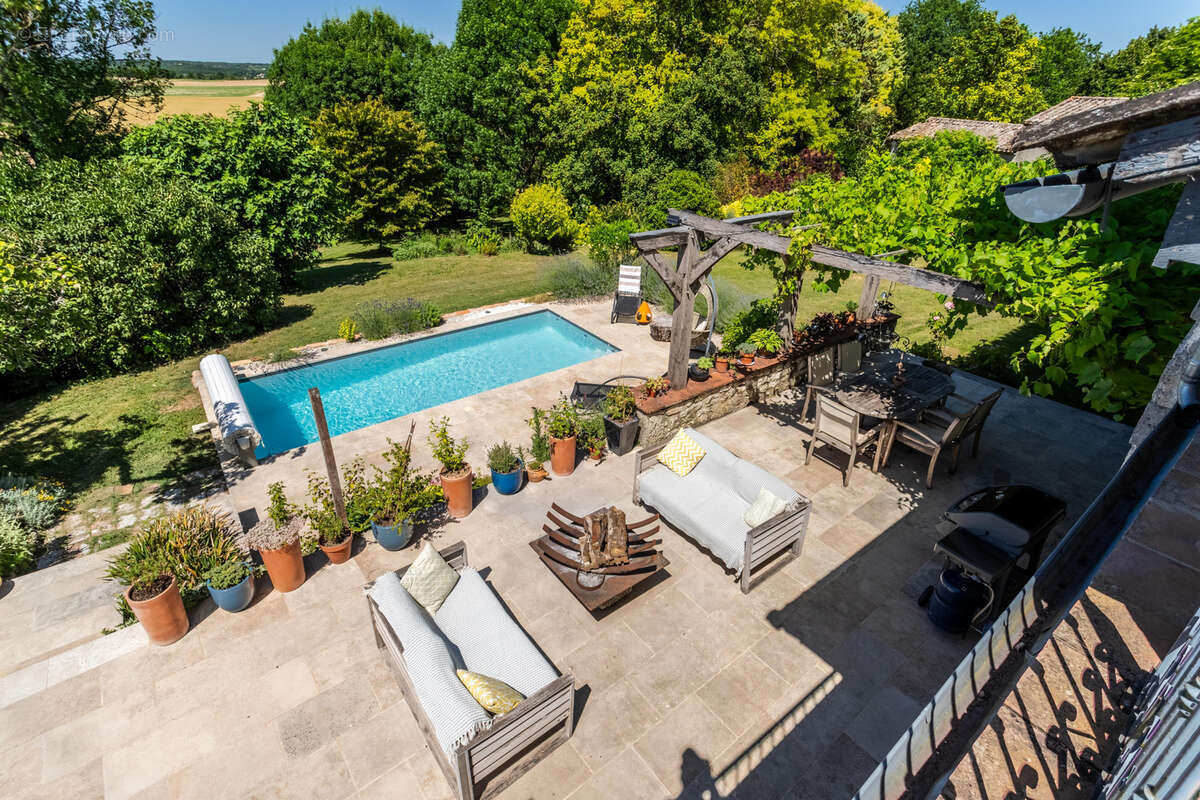 Propriété de campagne avec piscine et dépendances - photo 15