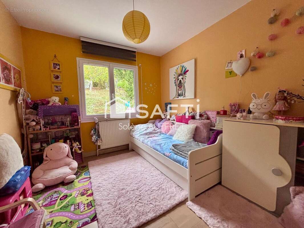 Photo 8 - Maison à CANTELEU