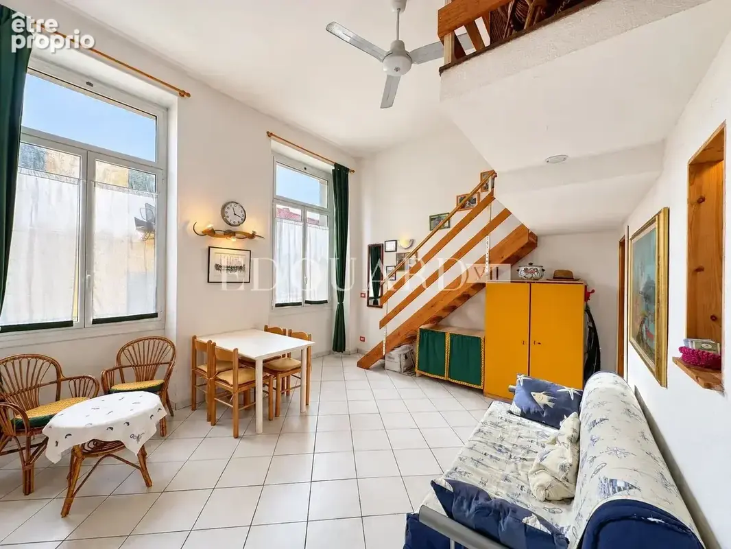 En exclusivité grand studio avec deux chambres en mezzanine, au cœur de la zone piétonne de Menton - photo 3
