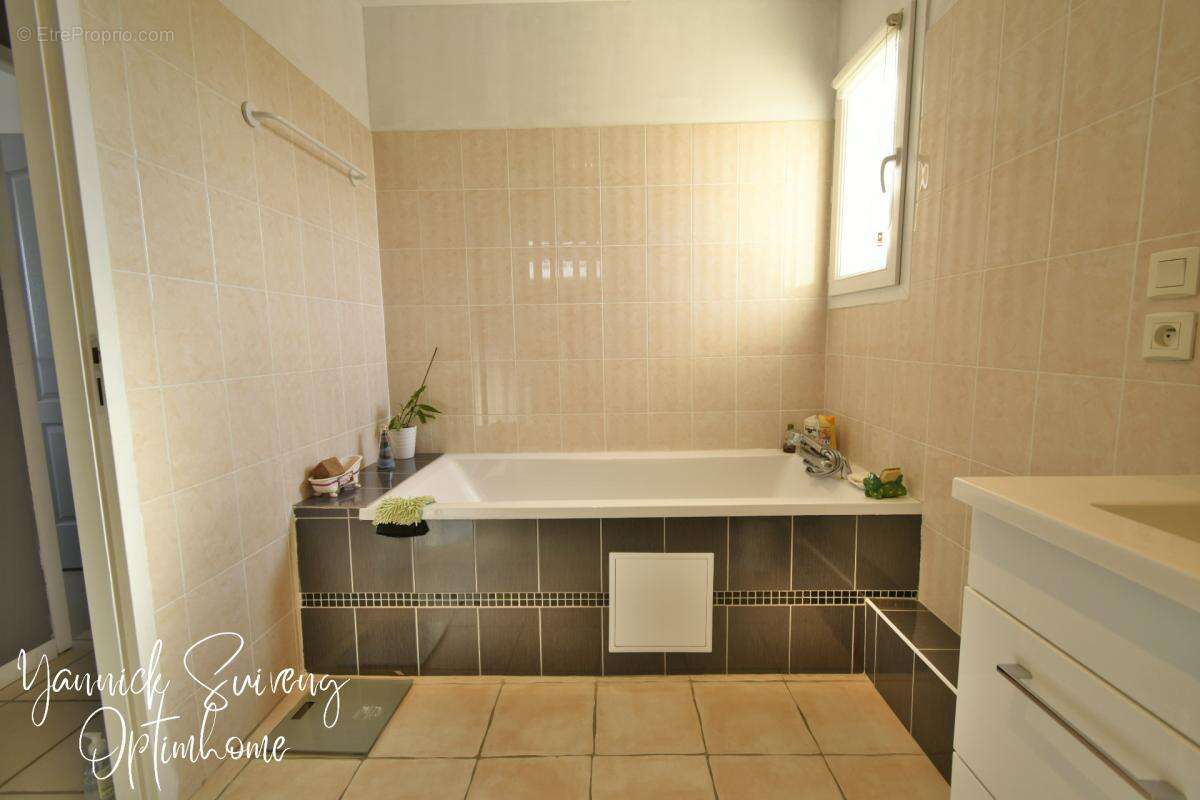 Villa t5 de 136 m² - claira (66530) - photo 14