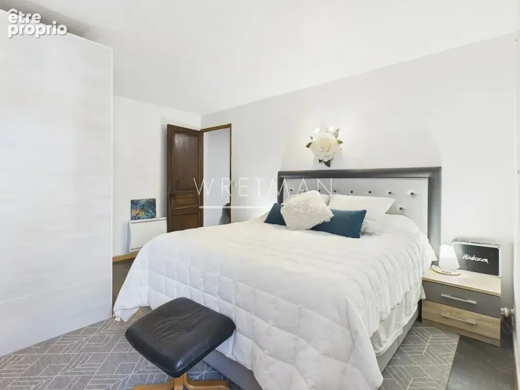 Maison de village divisée en deux appartements - Mons - photo 8