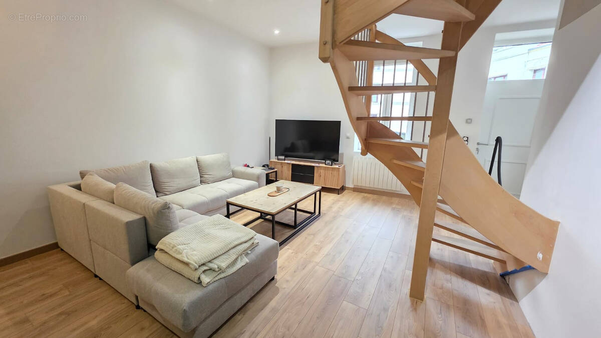 Appartement à ASNIERES-SUR-OISE