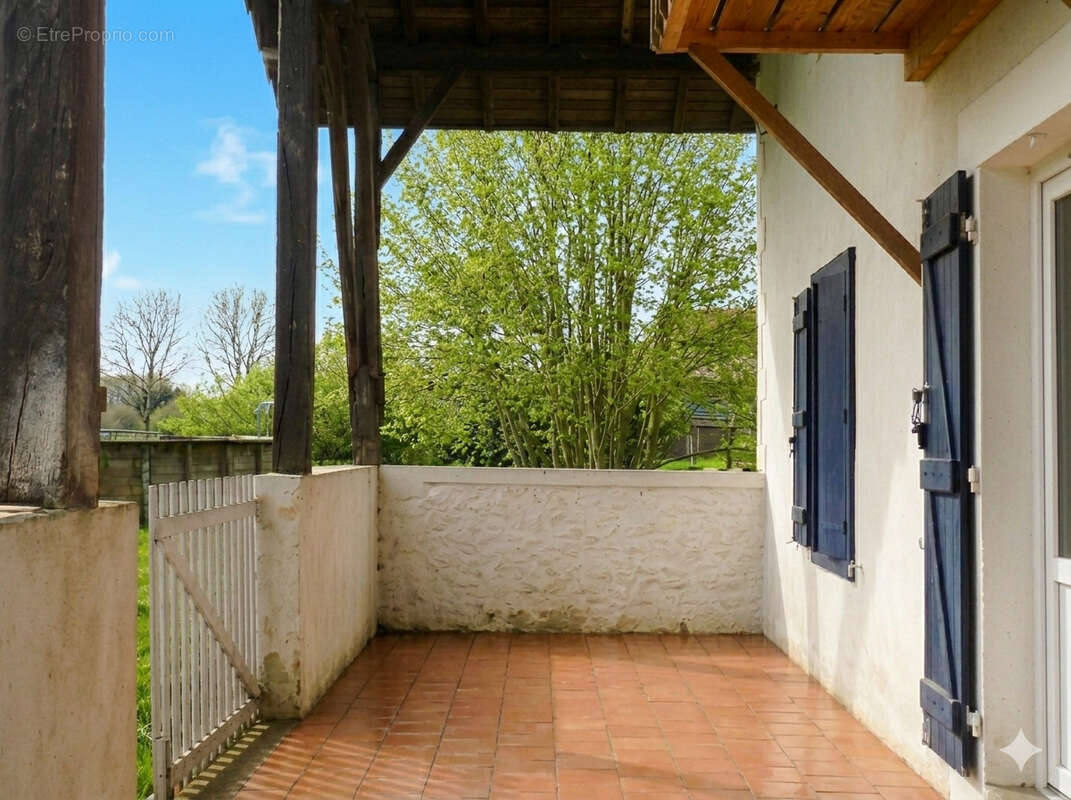 Maison à CREON-D'ARMAGNAC
