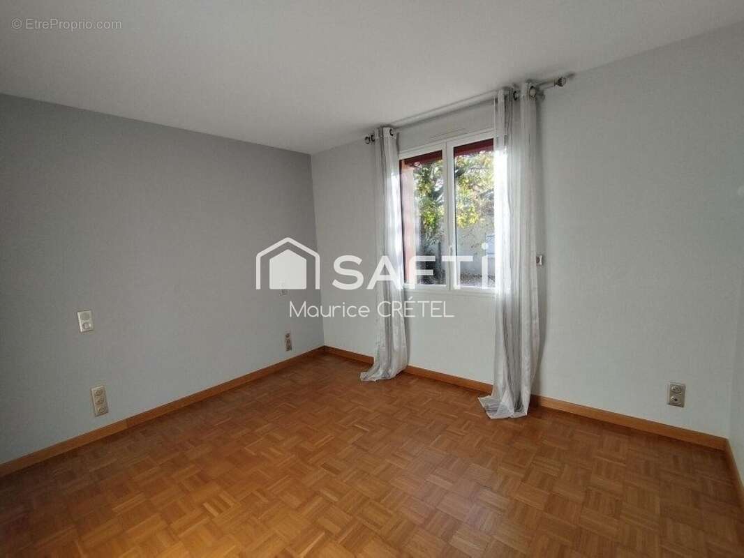 Photo 5 - Maison à SAINT-MARTIN-DES-NOYERS