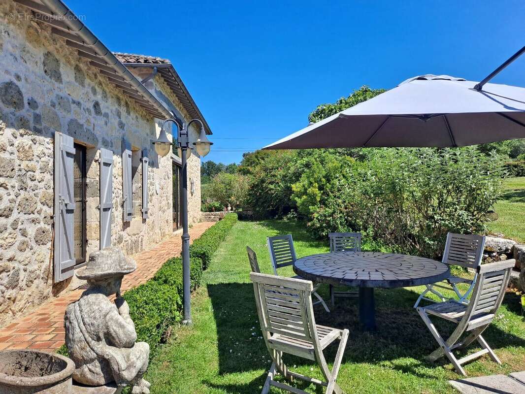 Maison à NERAC