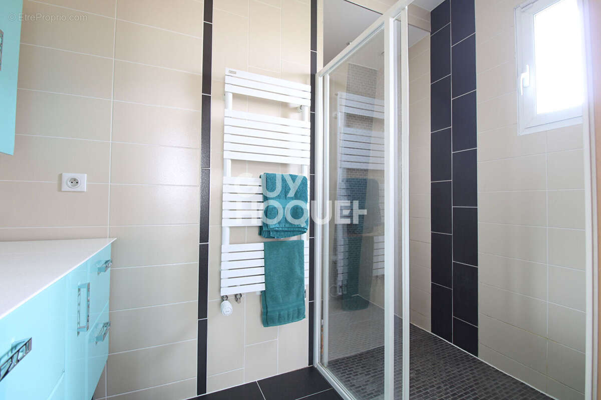 Maison à VILLECRESNES