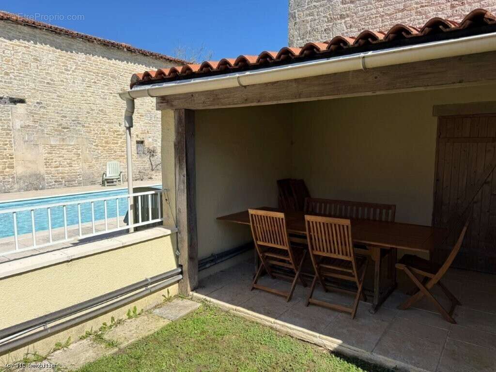 Vaste Maison de Village Avec Piscine Chauffée - photo 43