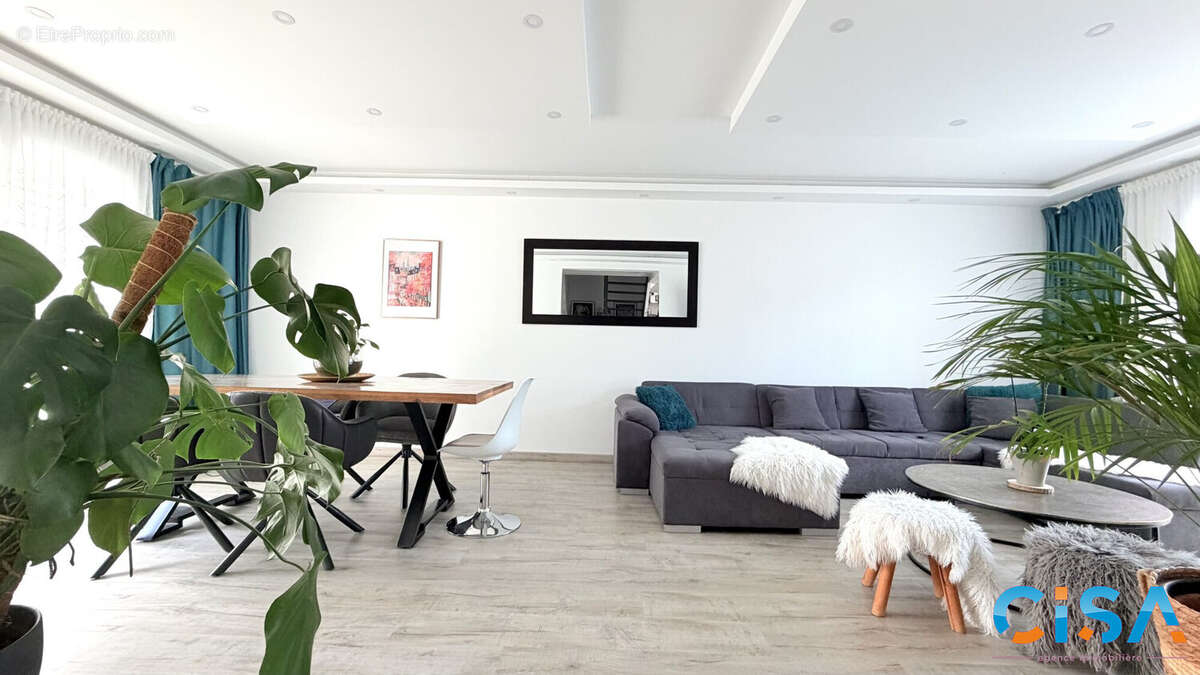 Maison 103 m² à Senlis  - photo 4