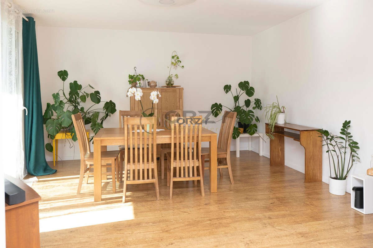 Appartement à VEDENE